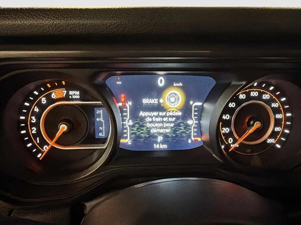 2026 Jeep Wrangler 4-Door SPORT S in St-Jean-Sur-Richelieu, Quebec - 12 - w1024h768px