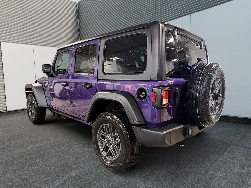 2026 Jeep Wrangler 4-Door SPORT S in St-Jean-Sur-Richelieu, Quebec - 4 - w1024h768px