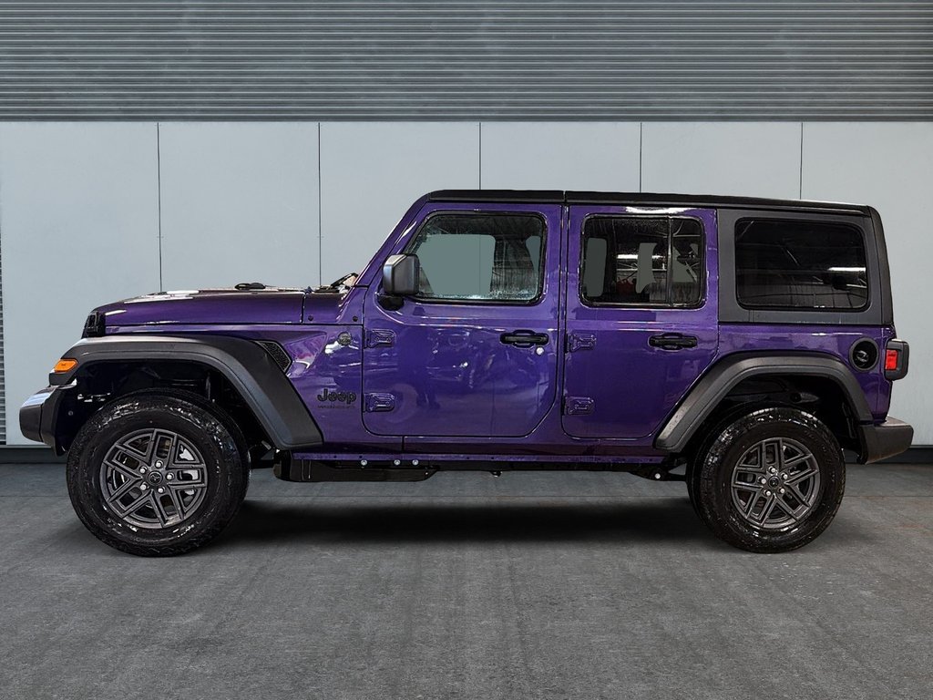 2026 Jeep Wrangler 4-Door SPORT S in St-Jean-Sur-Richelieu, Quebec - 5 - w1024h768px