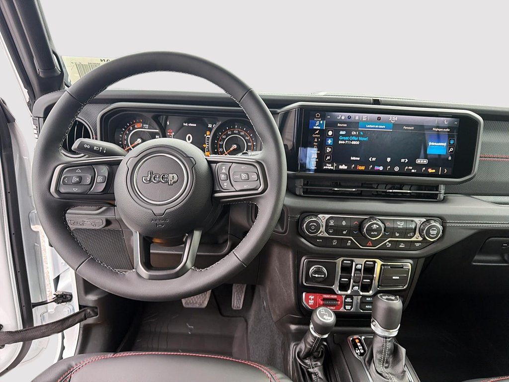 Jeep Wrangler 4-Door RUBICON 2026 à Sherbrooke, Québec - 9 - w1024h768px