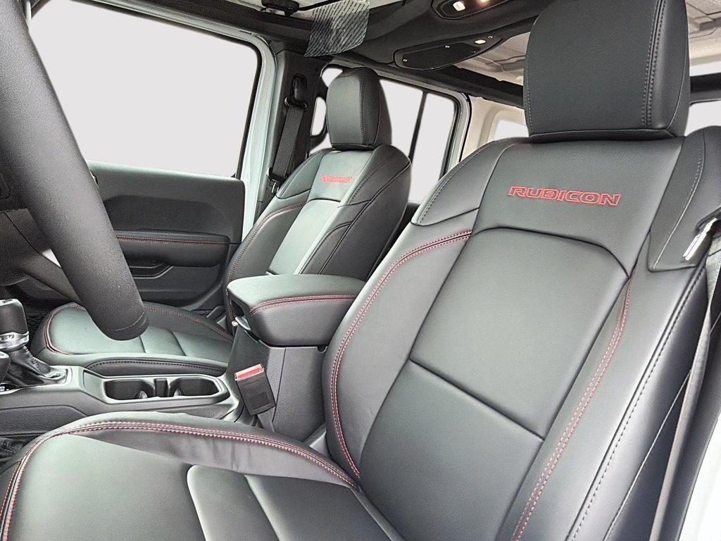 Jeep Wrangler 4-Door RUBICON 2026 à Sherbrooke, Québec - 8 - w1024h768px