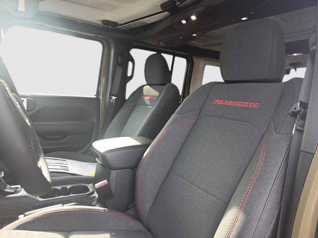 Jeep Wrangler 4-Door RUBICON 2026 à St-Jean-Sur-Richelieu, Québec - 8 - w1024h768px