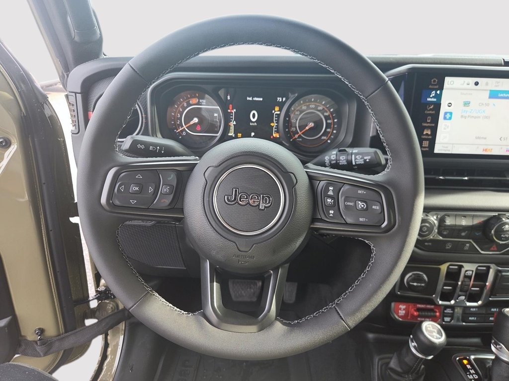 Jeep Wrangler 4-Door RUBICON 2026 à St-Jean-Sur-Richelieu, Québec - 11 - w1024h768px