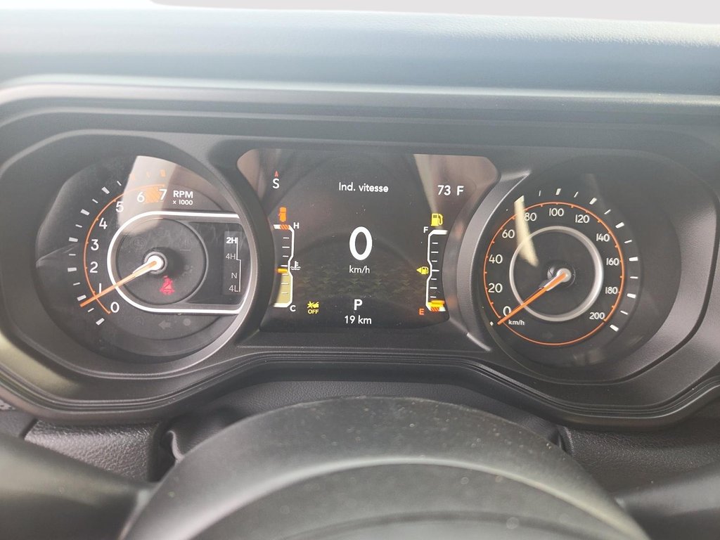 Jeep Wrangler 4-Door RUBICON 2026 à St-Jean-Sur-Richelieu, Québec - 12 - w1024h768px