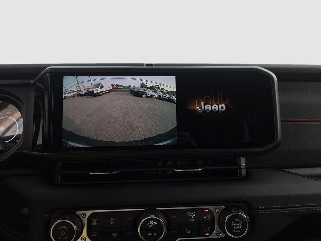 2026 Jeep Wrangler 4-Door RUBICON in St-Jean-Sur-Richelieu, Quebec - 16 - w1024h768px
