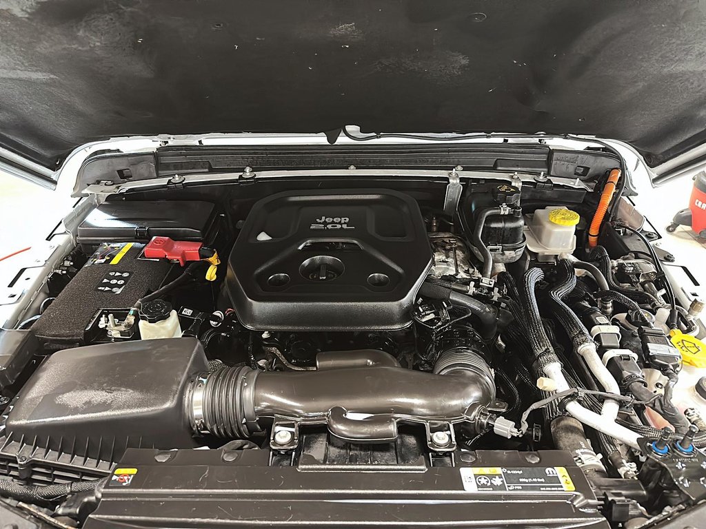 2022 Jeep Wrangler 4XE Unlimited Rubicon UNLIMITED RUBICON CUIR in St-Jean-Sur-Richelieu, Quebec - 8 - w1024h768px