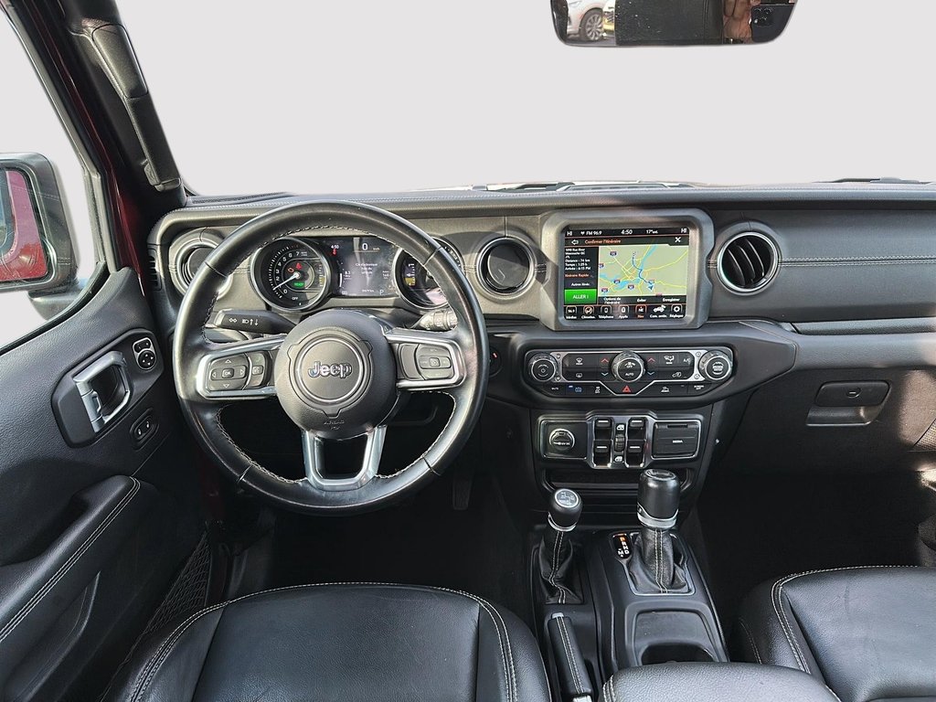 Jeep Wrangler 4xe Unlimited Sahara Sky-One Touch 2021 à St-Jean-Sur-Richelieu, Québec - 14 - w1024h768px
