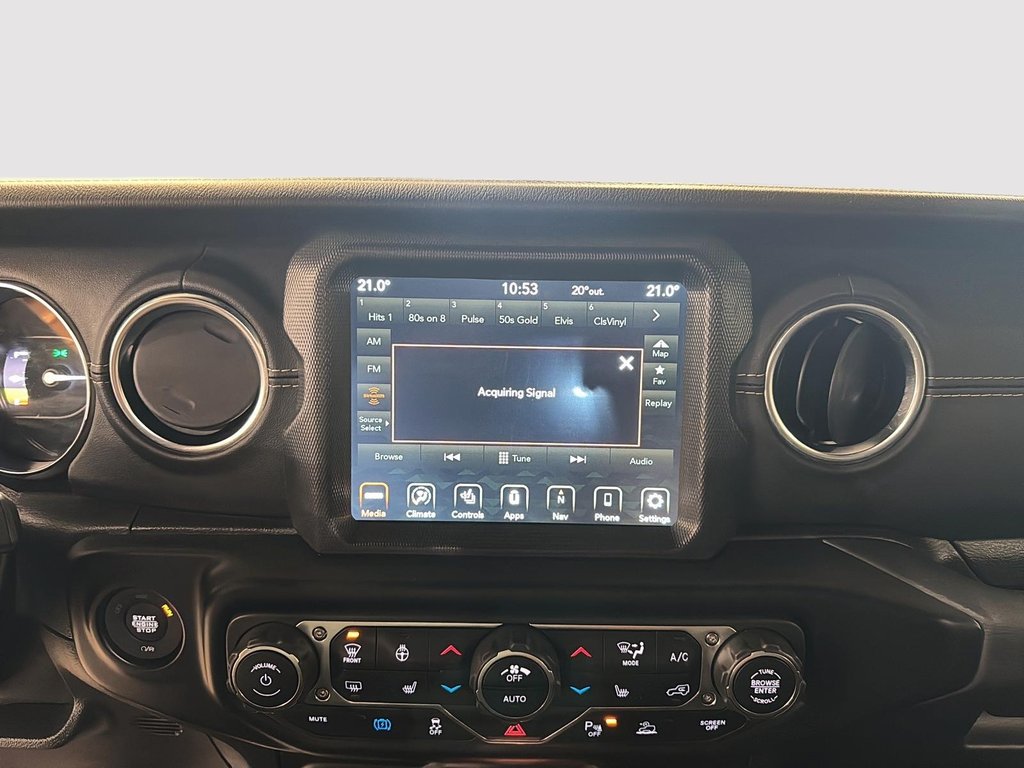 Jeep Wrangler 4xe Unlimited Sahara Sky-One Touch 2021 à St-Jean-Sur-Richelieu, Québec - 19 - w1024h768px