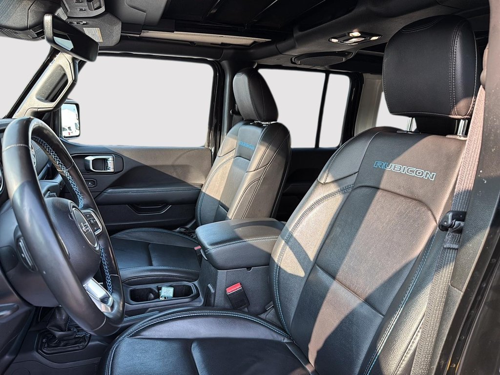 Jeep Wrangler 4xe Unlimited Rubicon 4XE SKY ONE-TOUCH ELECTRIQUE! 2022 à St-Jean-Sur-Richelieu, Québec - 9 - w1024h768px