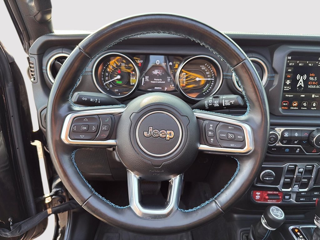 Jeep Wrangler 4xe Unlimited Rubicon 4XE SKY ONE-TOUCH ELECTRIQUE! 2022 à St-Jean-Sur-Richelieu, Québec - 12 - w1024h768px