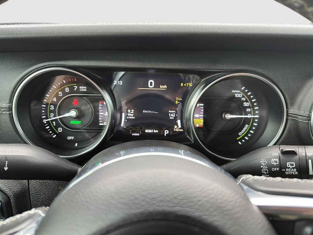 Jeep Wrangler 4xe RUBICON | SKY ONE-TOUCH ELECTRIQUE 2022 à St-Jean-Sur-Richelieu, Québec - 13 - w1024h768px