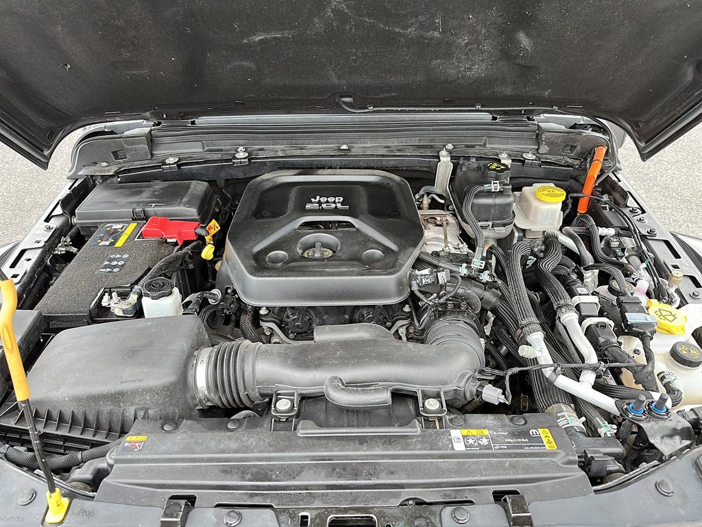 Jeep Wrangler 4xe RUBICON | SKY ONE-TOUCH ELECTRIQUE 2022 à St-Jean-Sur-Richelieu, Québec - 8 - w1024h768px