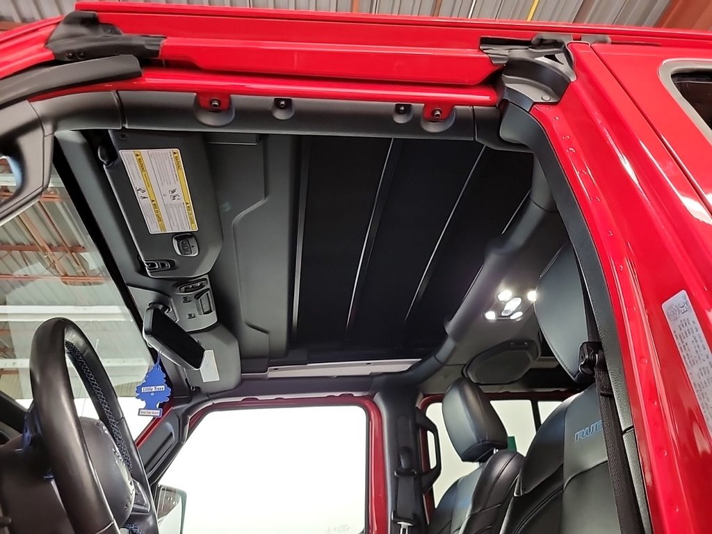 Jeep Wrangler 4xe Unlimited Rubicon 4XE SKY ONE-TOUCH 2022 à St-Jean-Sur-Richelieu, Québec - 5 - w1024h768px