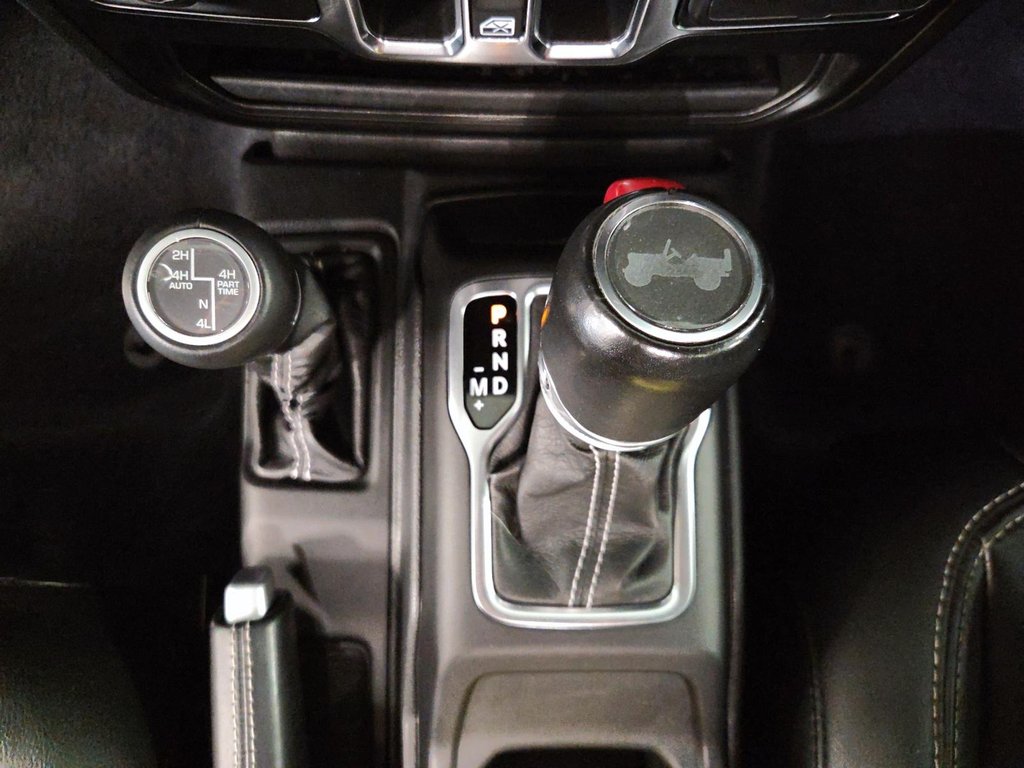 Jeep Wrangler 4xe UNLIMITED SAHARA | TOIT SKY ONE TOUCH 2022 à St-Jean-Sur-Richelieu, Québec - 15 - w1024h768px