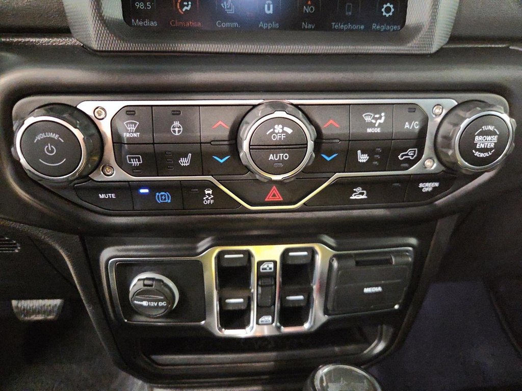 Jeep Wrangler 4xe UNLIMITED SAHARA | TOIT SKY ONE TOUCH 2022 à St-Jean-Sur-Richelieu, Québec - 14 - w1024h768px