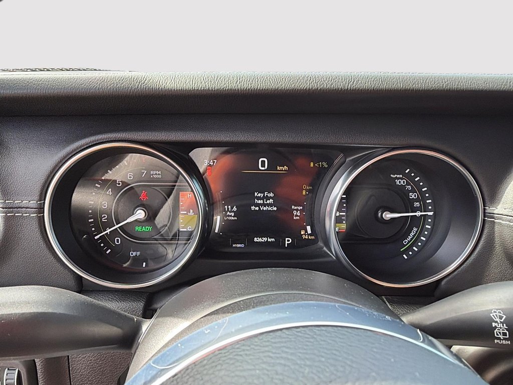 2022 Jeep Wrangler 4xe UNLIMITED SAHARA | TOIT SKY ONE TOUCH in Sherbrooke, Quebec - 13 - w1024h768px