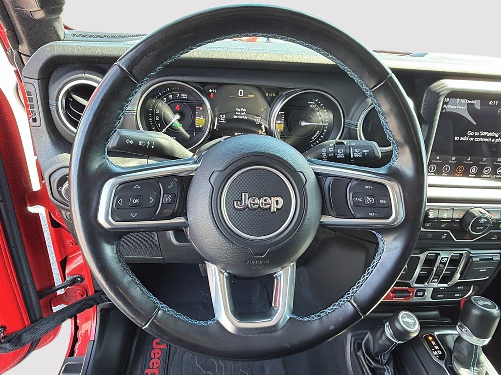 2022 Jeep Wrangler 4xe Unlimited Rubicon in St-Jean-Sur-Richelieu, Quebec - 12 - w1024h768px