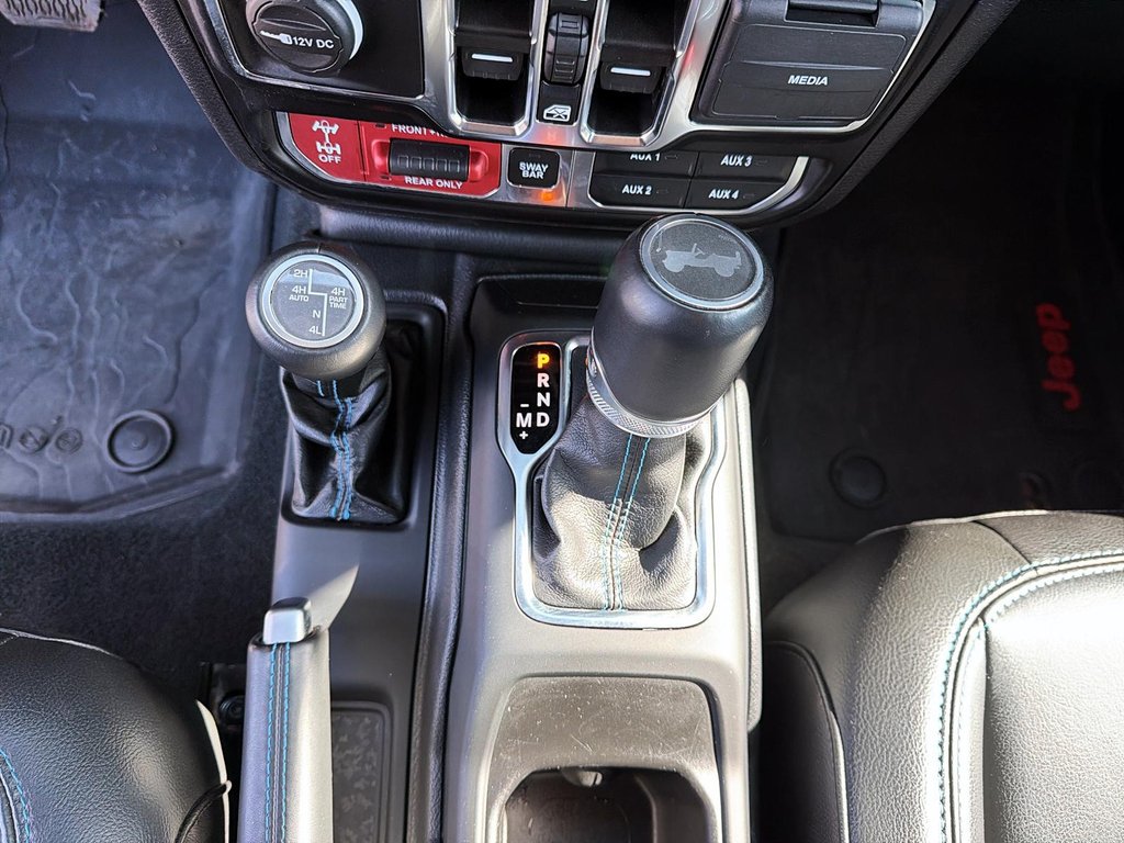 2022 Jeep Wrangler 4xe Unlimited Rubicon in St-Jean-Sur-Richelieu, Quebec - 15 - w1024h768px