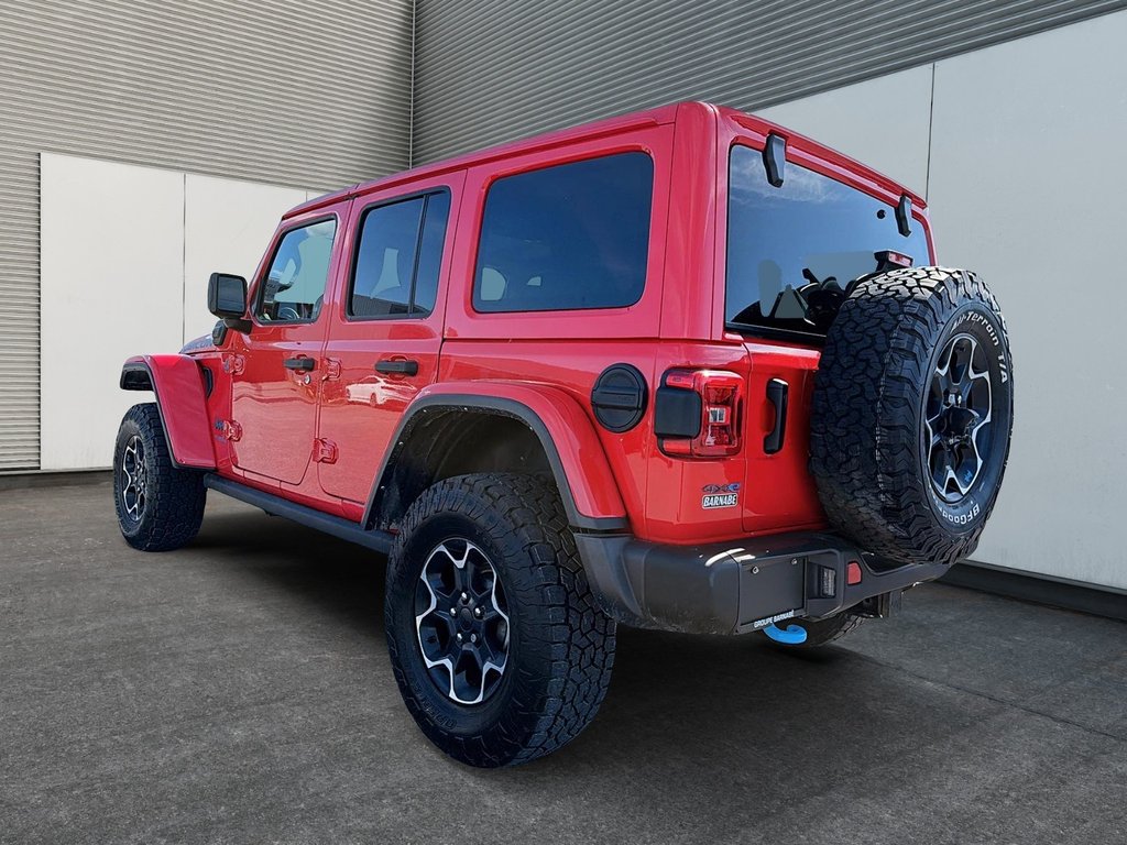 2022 Jeep Wrangler 4xe Unlimited Rubicon in St-Jean-Sur-Richelieu, Quebec - 4 - w1024h768px