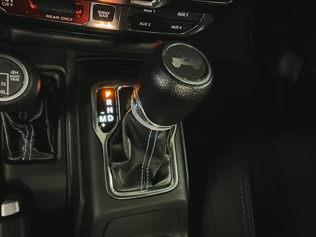 2022 Jeep Wrangler 4xe Unlimited Rubicon in St-Jean-Sur-Richelieu, Quebec - 14 - w1024h768px
