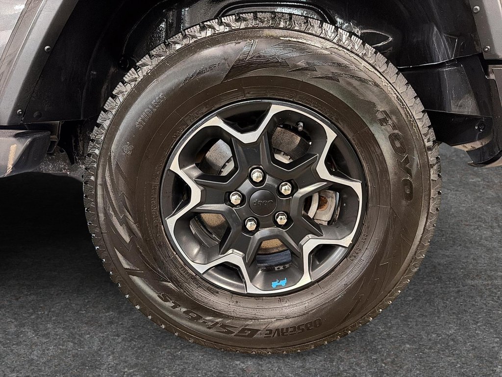 2022 Jeep Wrangler 4xe Unlimited Rubicon in St-Jean-Sur-Richelieu, Quebec - 7 - w1024h768px