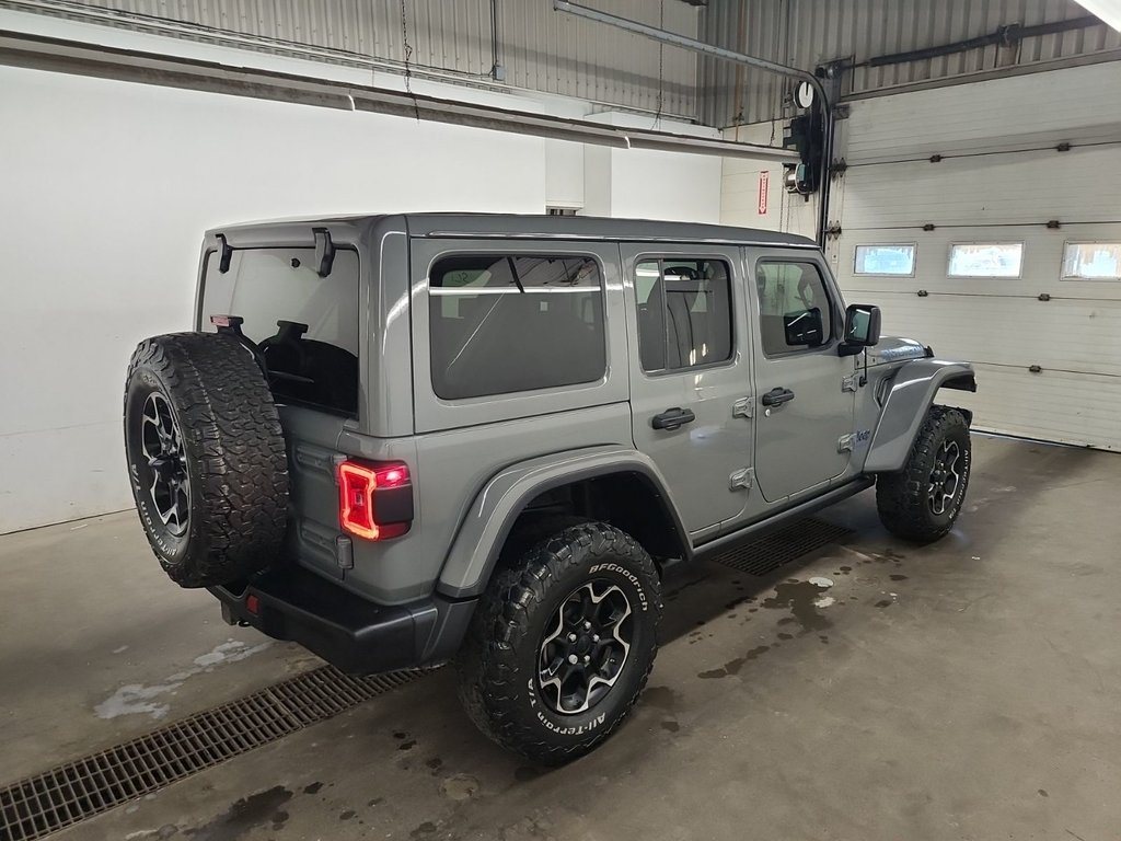 Jeep Wrangler 4xe Unlimited Rubicon 4XE SKY ONE-TOUCH 2022 à St-Jean-Sur-Richelieu, Québec - 12 - w1024h768px