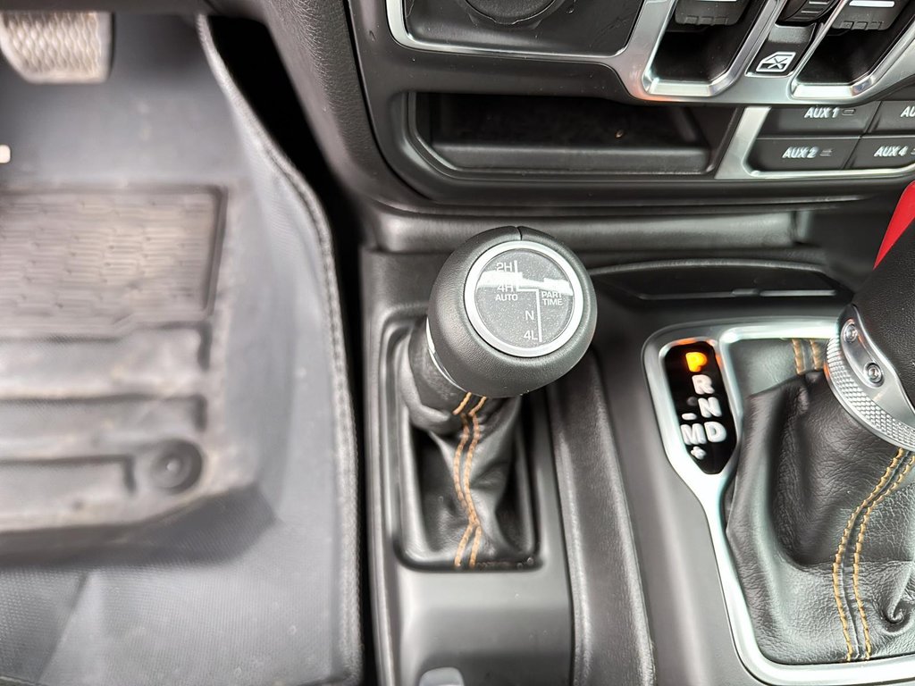 Jeep Wrangler 4xe Unlimited High Altitude 4XE Branchable 2023 à St-Jean-Sur-Richelieu, Québec - 16 - w1024h768px