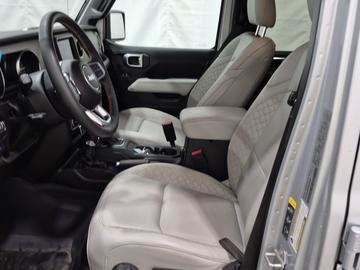 Jeep Wrangler 4xe Unlimited High Altitude 4XE Branchable 2023 à St-Jean-Sur-Richelieu, Québec - 5 - w1024h768px