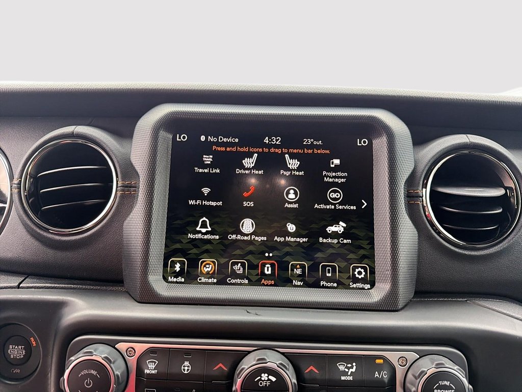 2023 Jeep Wrangler 4xe High Altitude 4XE Branchable SKYVIEW in St-Jean-Sur-Richelieu, Quebec - 19 - w1024h768px