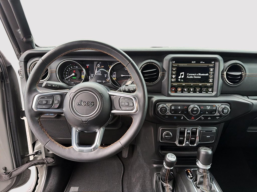 2023 Jeep Wrangler 4xe High Altitude 4XE Branchable SKYVIEW in St-Jean-Sur-Richelieu, Quebec - 10 - w1024h768px