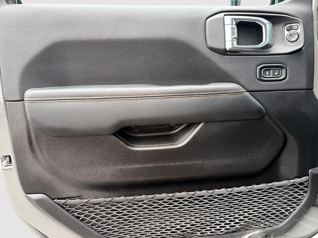 2023 Jeep Wrangler 4xe High Altitude 4XE Branchable SKYVIEW in St-Jean-Sur-Richelieu, Quebec - 11 - w1024h768px