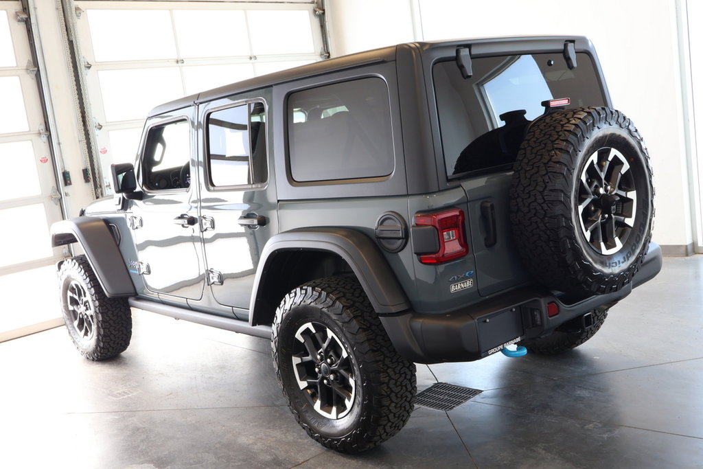 2024  Wrangler 4xe RUBICON in Sherbrooke, Quebec - 5 - w1024h768px