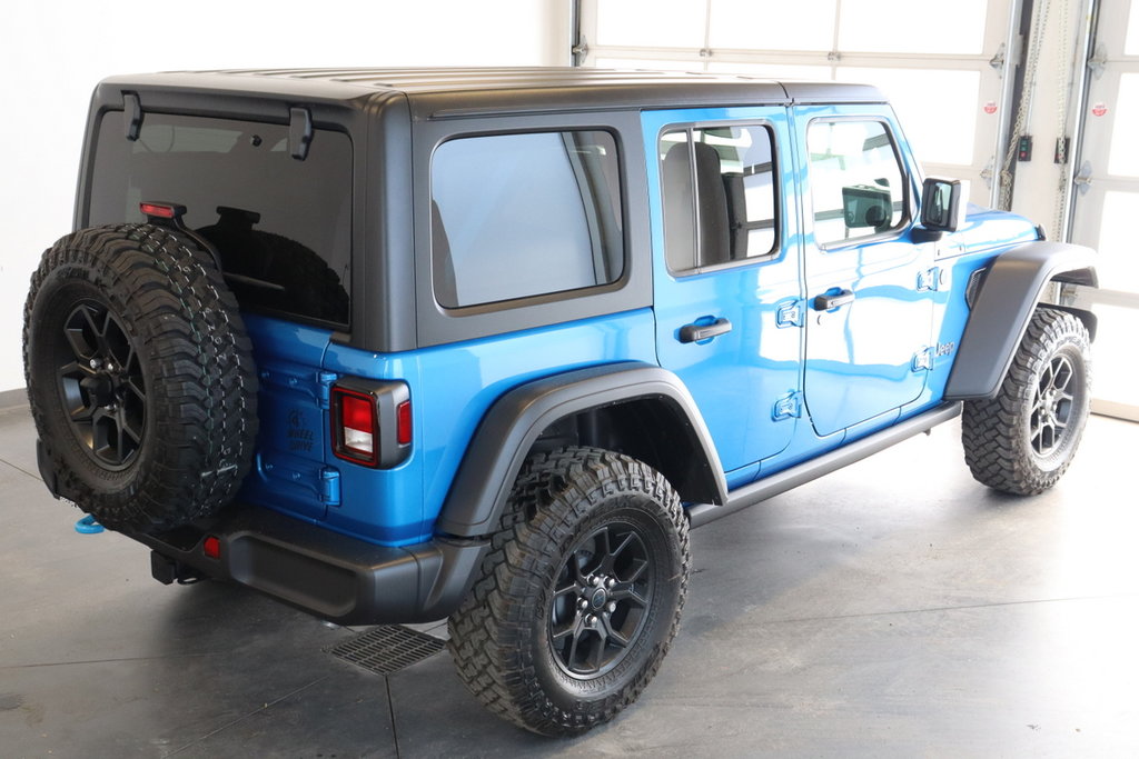 Wrangler 4xe WILLYS 2024 à Sherbrooke, Québec - 7 - w1024h768px