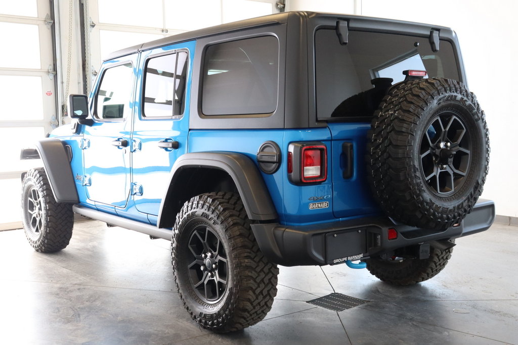 Wrangler 4xe WILLYS 2024 à Sherbrooke, Québec - 5 - w1024h768px