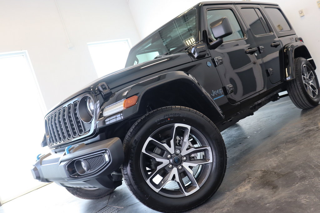 Wrangler 4xe SPORT S 2024 à Sherbrooke, Québec - 2 - w1024h768px