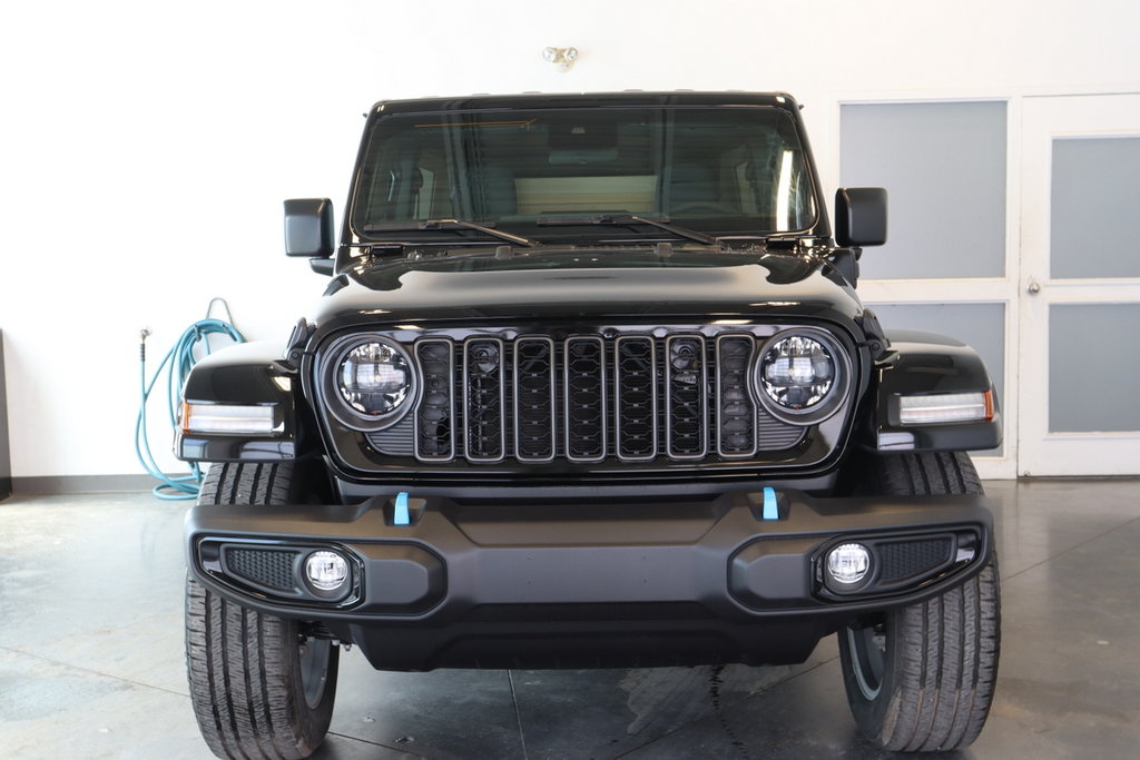 Wrangler 4xe SPORT S 2024 à Sherbrooke, Québec - 3 - w1024h768px