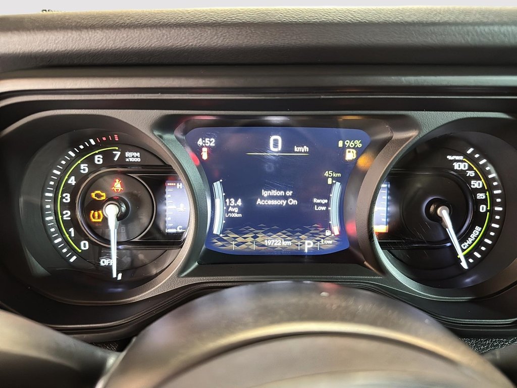 2024 Jeep Wrangler 4xe HIGH ALTITUDE 4XE // SKY ONE-TOUCH // CUIR in St-Jean-Sur-Richelieu, Quebec - 13 - w1024h768px