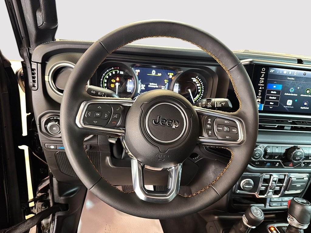 2024 Jeep Wrangler 4xe HIGH ALTITUDE 4XE // SKY ONE-TOUCH // CUIR in St-Jean-Sur-Richelieu, Quebec - 12 - w1024h768px