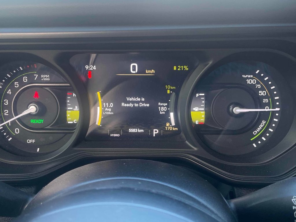 Jeep Wrangler 4xe RUBICON 4XE 4X4 // SKY ONE TOUCH // TOUT ÉQUIPÉ 2024 à St-Jean-Sur-Richelieu, Québec - 18 - w1024h768px