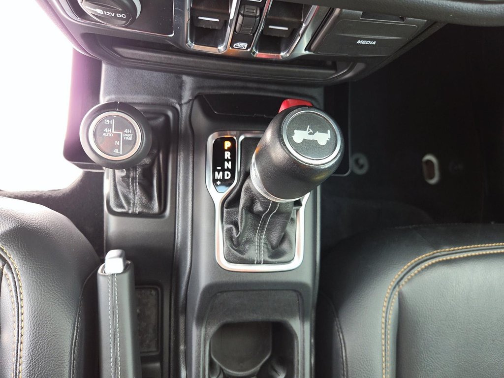 2024 Jeep Wrangler 4xe SAHARA 4XE • NAVIGATION • CUIR in St-Jean-Sur-Richelieu, Quebec - 15 - w1024h768px