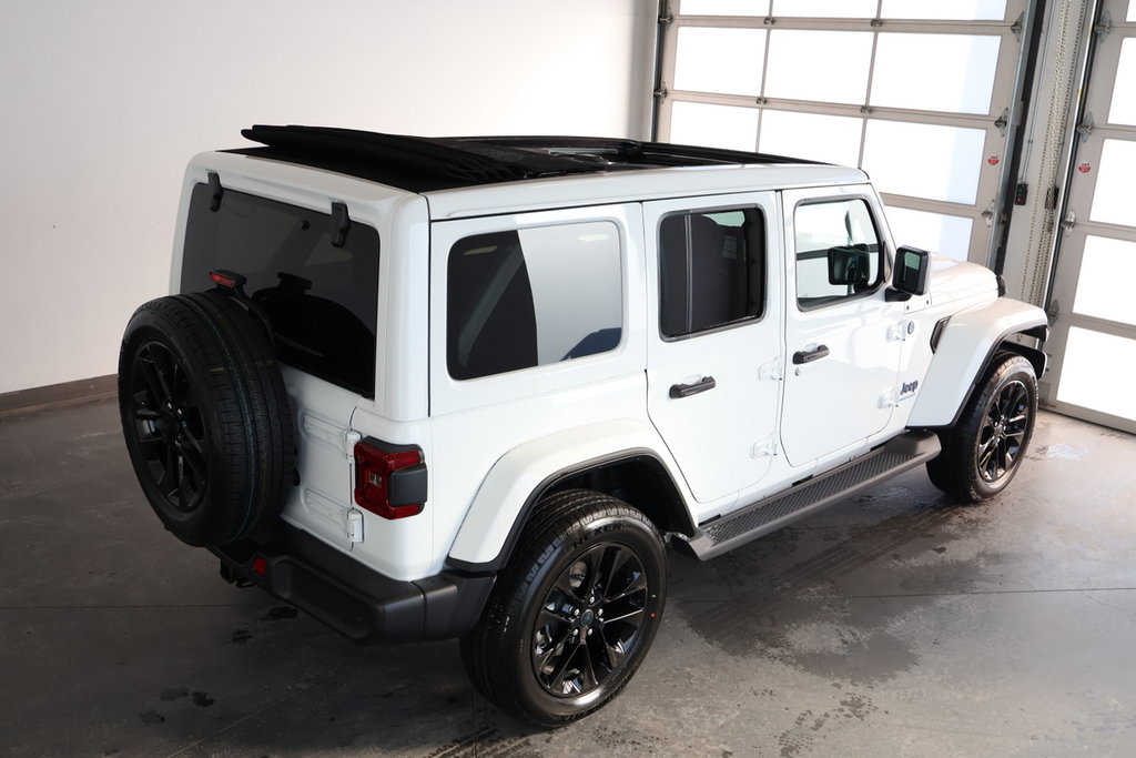 Jeep Wrangler 4xe SAHARA 2025 à St-Jean-Sur-Richelieu, Québec - 7 - w1024h768px