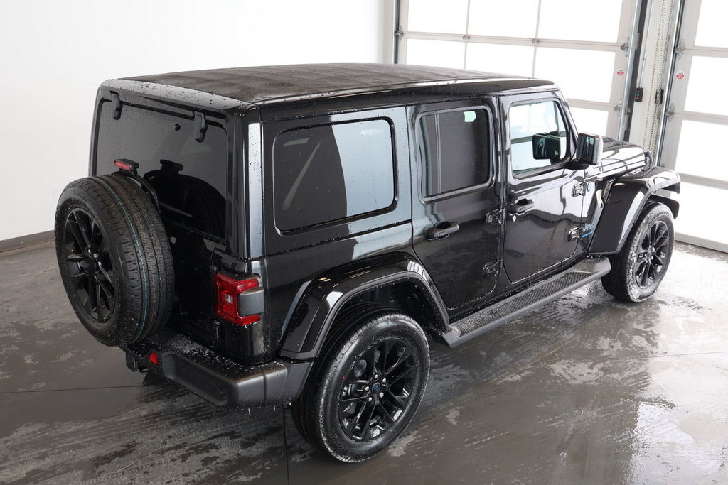 2025 Jeep Wrangler 4xe SAHARA in Sherbrooke, Quebec - 5 - w1024h768px