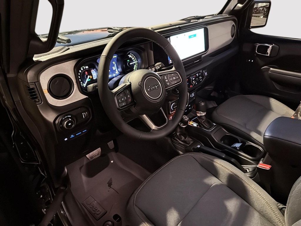 Jeep Wrangler 4xe WILLYS 2025 à Sherbrooke, Québec - 9 - w1024h768px