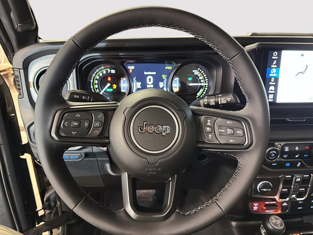 2025 Jeep Wrangler 4xe WILLYS in Sherbrooke, Quebec - 11 - w1024h768px