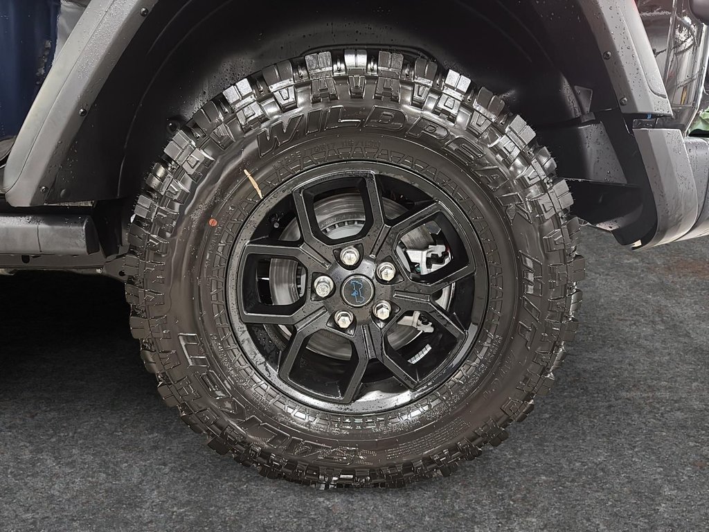 Jeep Wrangler 4xe Willys 2025 à St-Jean-Sur-Richelieu, Québec - 6 - w1024h768px