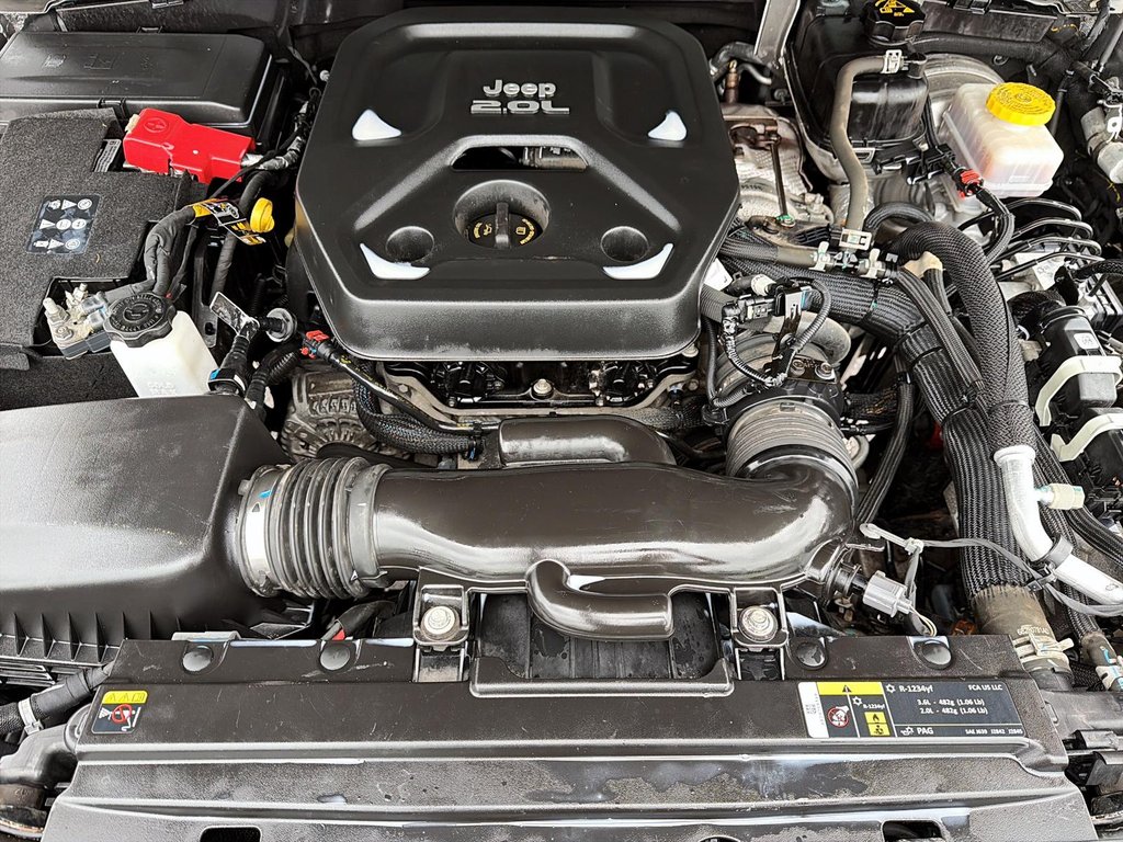 2020 Jeep Wrangler Unlimited Willys in St-Jean-Sur-Richelieu, Quebec - 8 - w1024h768px