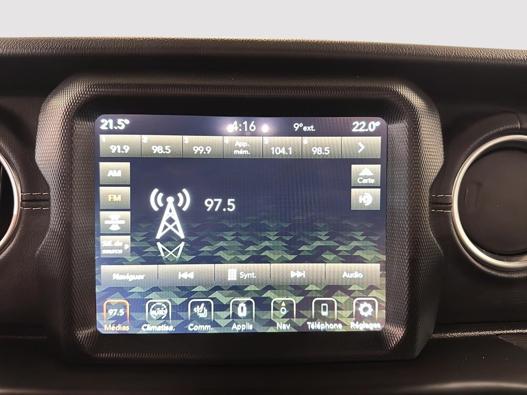 Jeep Wrangler Unlimited Sahara 2021 à St-Jean-Sur-Richelieu, Québec - 18 - w1024h768px