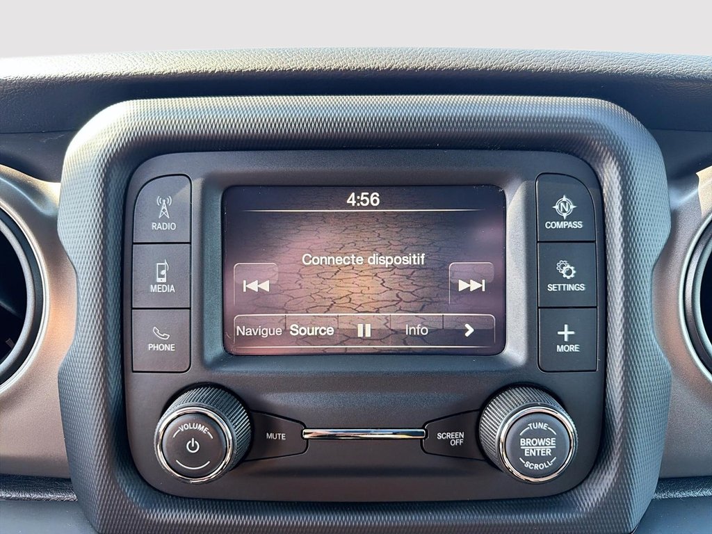 2021 Jeep Wrangler Sport in St-Jean-Sur-Richelieu, Quebec - 19 - w1024h768px