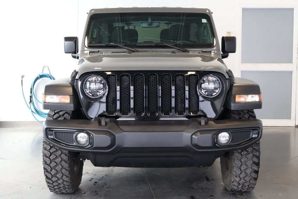 Wrangler Willys Sport 3.6L V6 4X4 2023 à St-Jean-Sur-Richelieu, Québec - 3 - w1024h768px