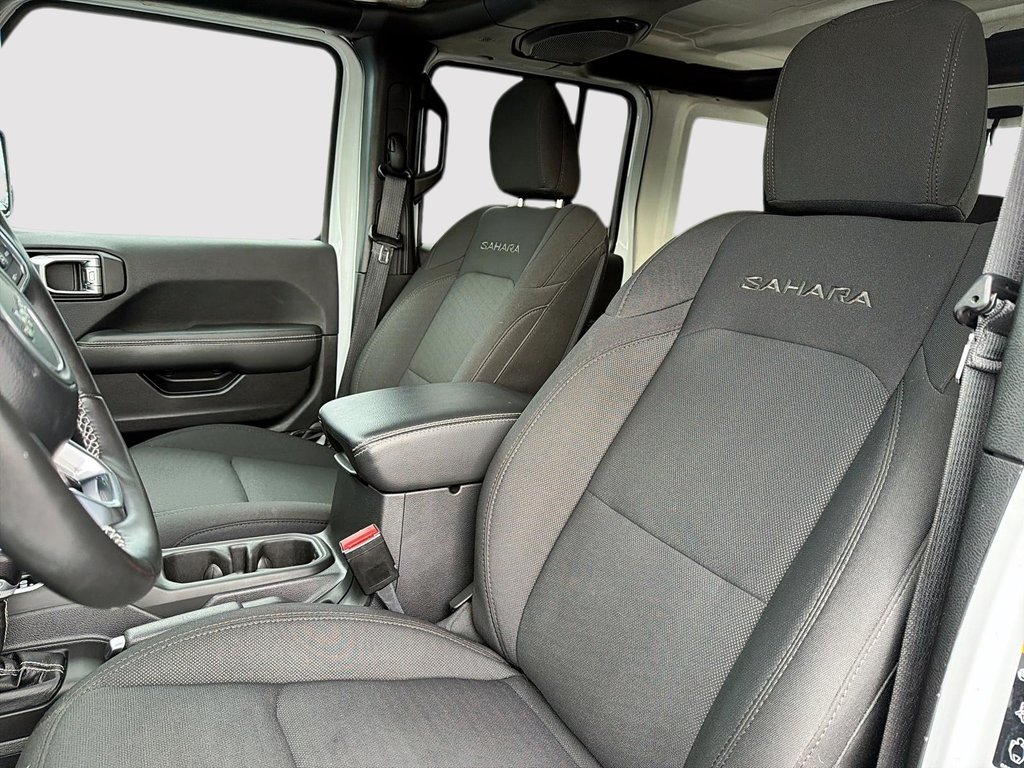 2023 Jeep Wrangler Sahara in St-Jean-Sur-Richelieu, Quebec - 9 - w1024h768px